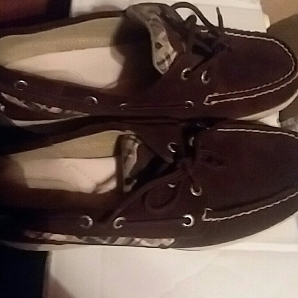 Sperry shoes